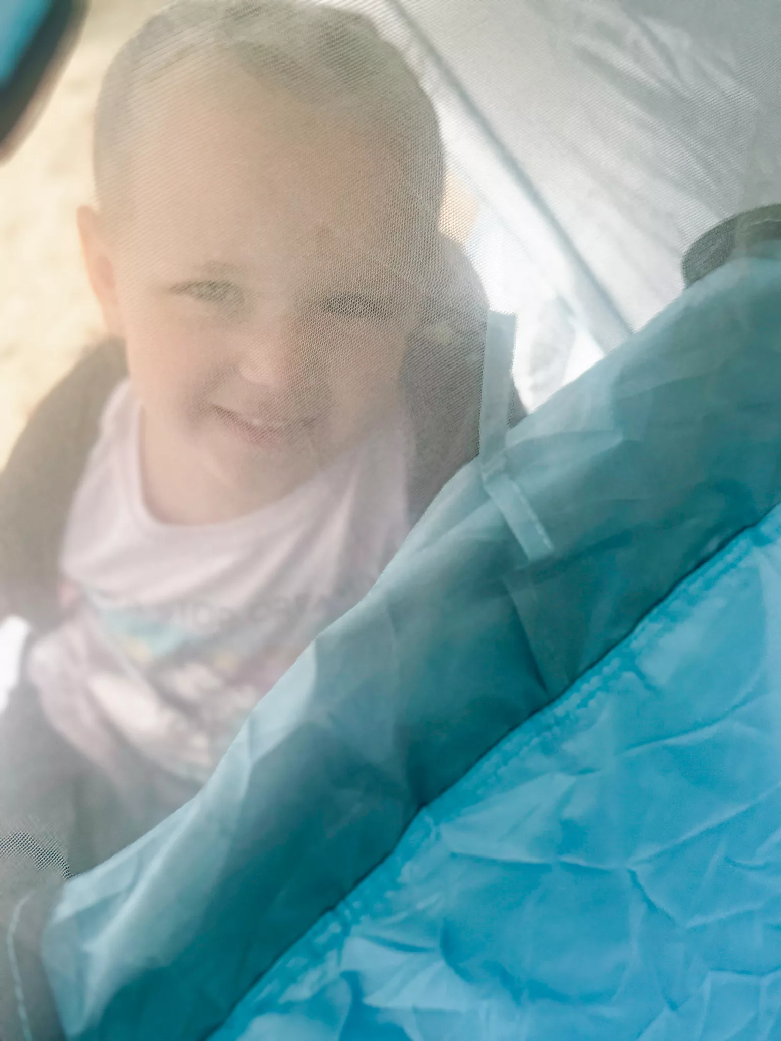 Pop Up Baby Beach Tent With Mini Canopy Review + Giveaway.
