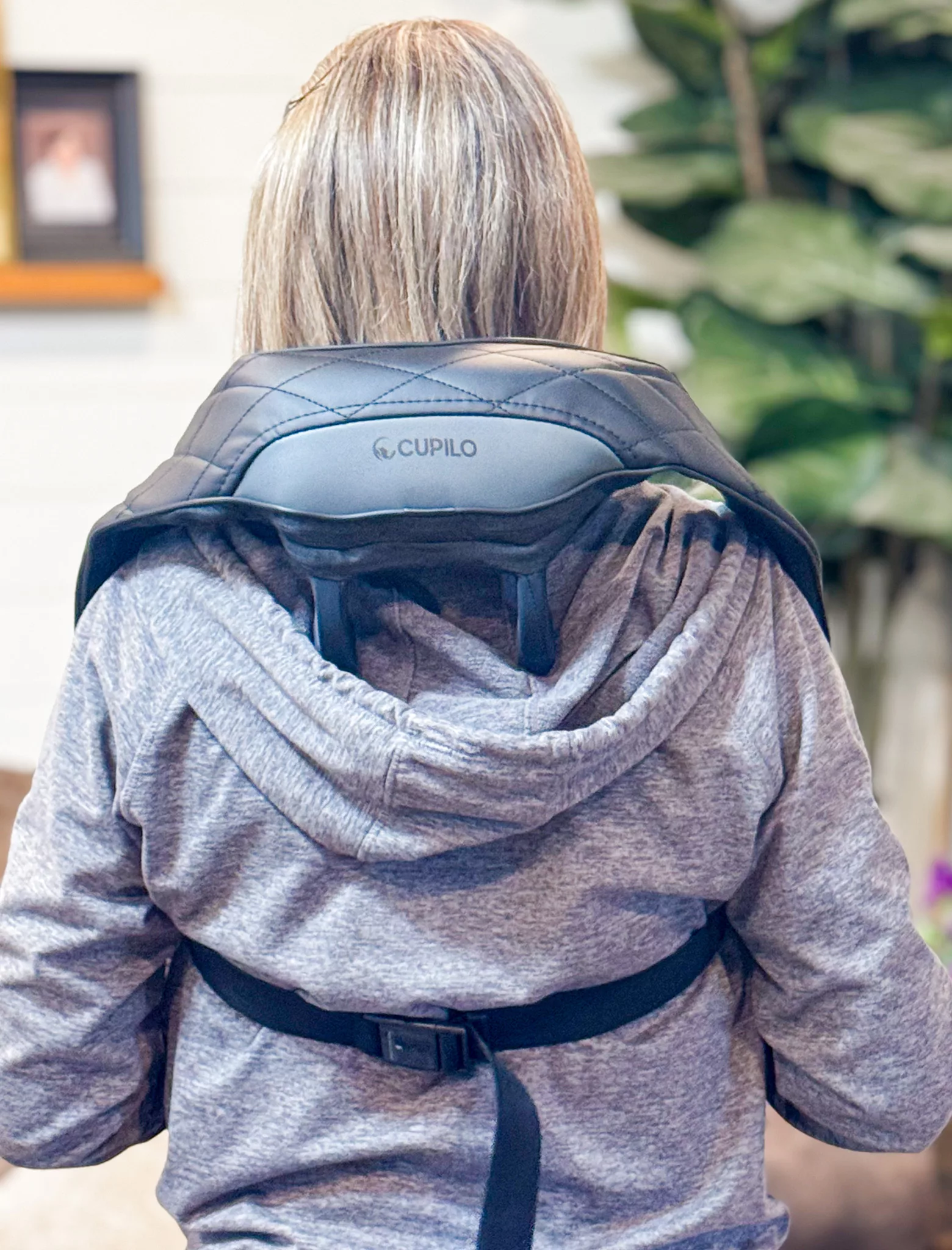 Cupilo Cordless Neck Massager With Heat Review.