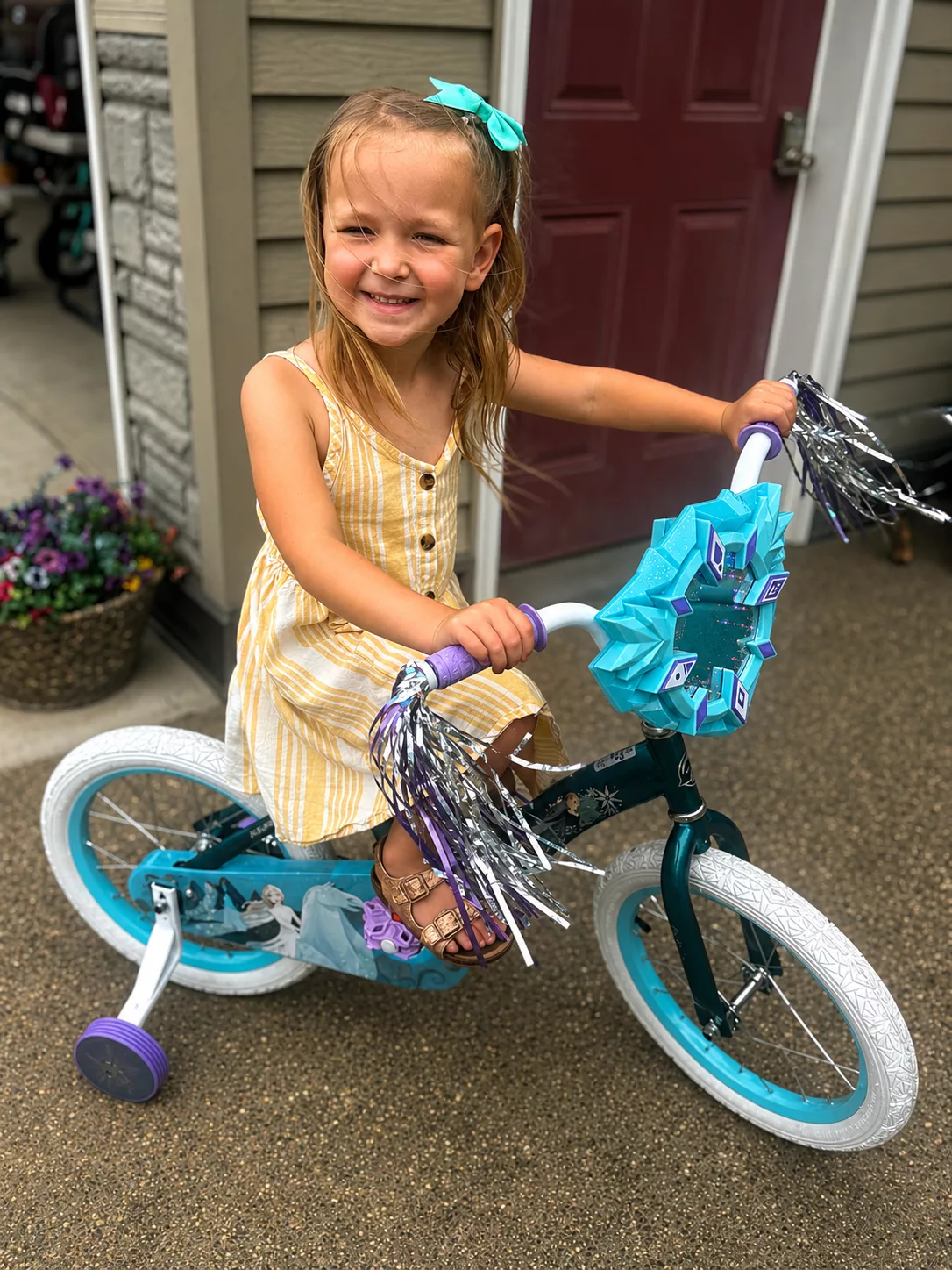 Huffy Bike Review: Disney Frozen 16" Bike.