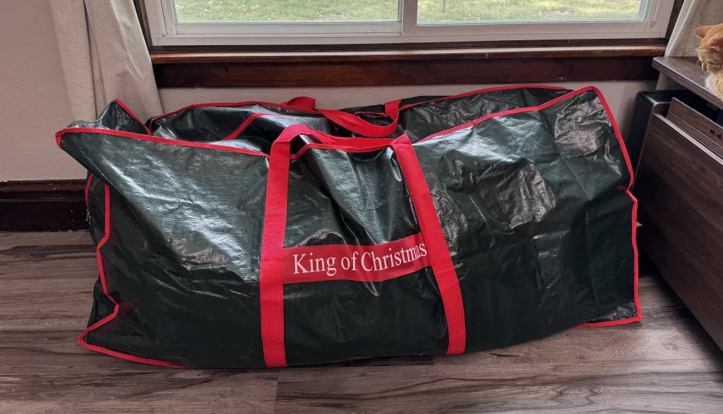 King of Christmas 8' Prince Flock tree bag