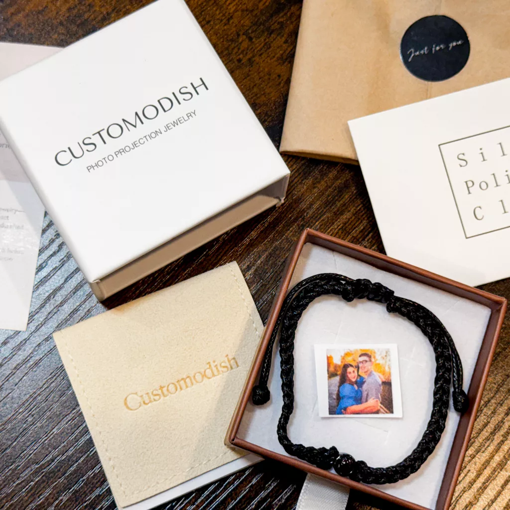 Customodish Personalized Projection Jewelry Review.