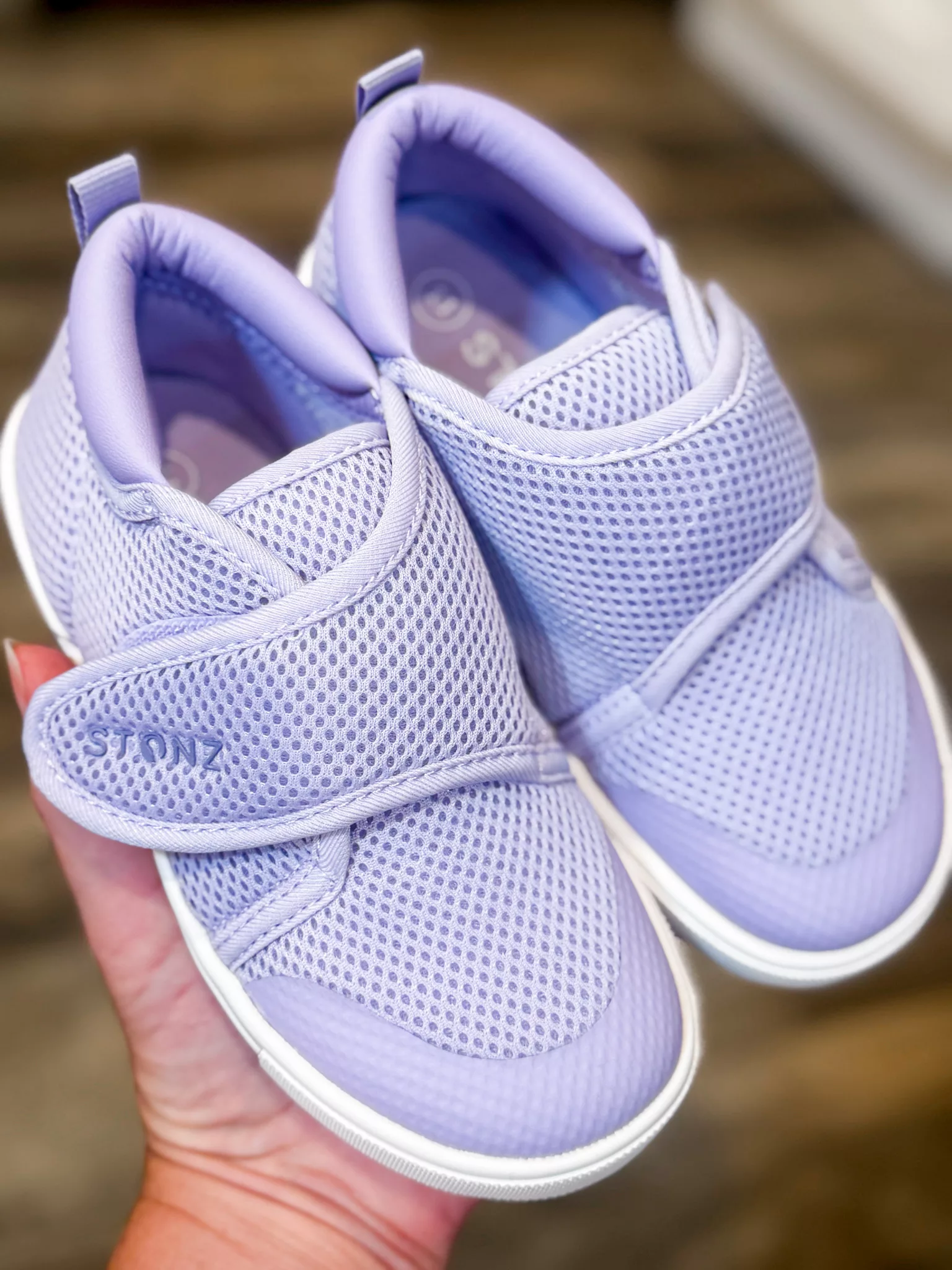 Stonz Shoes: Perfect For Preschoolers Heading To School!