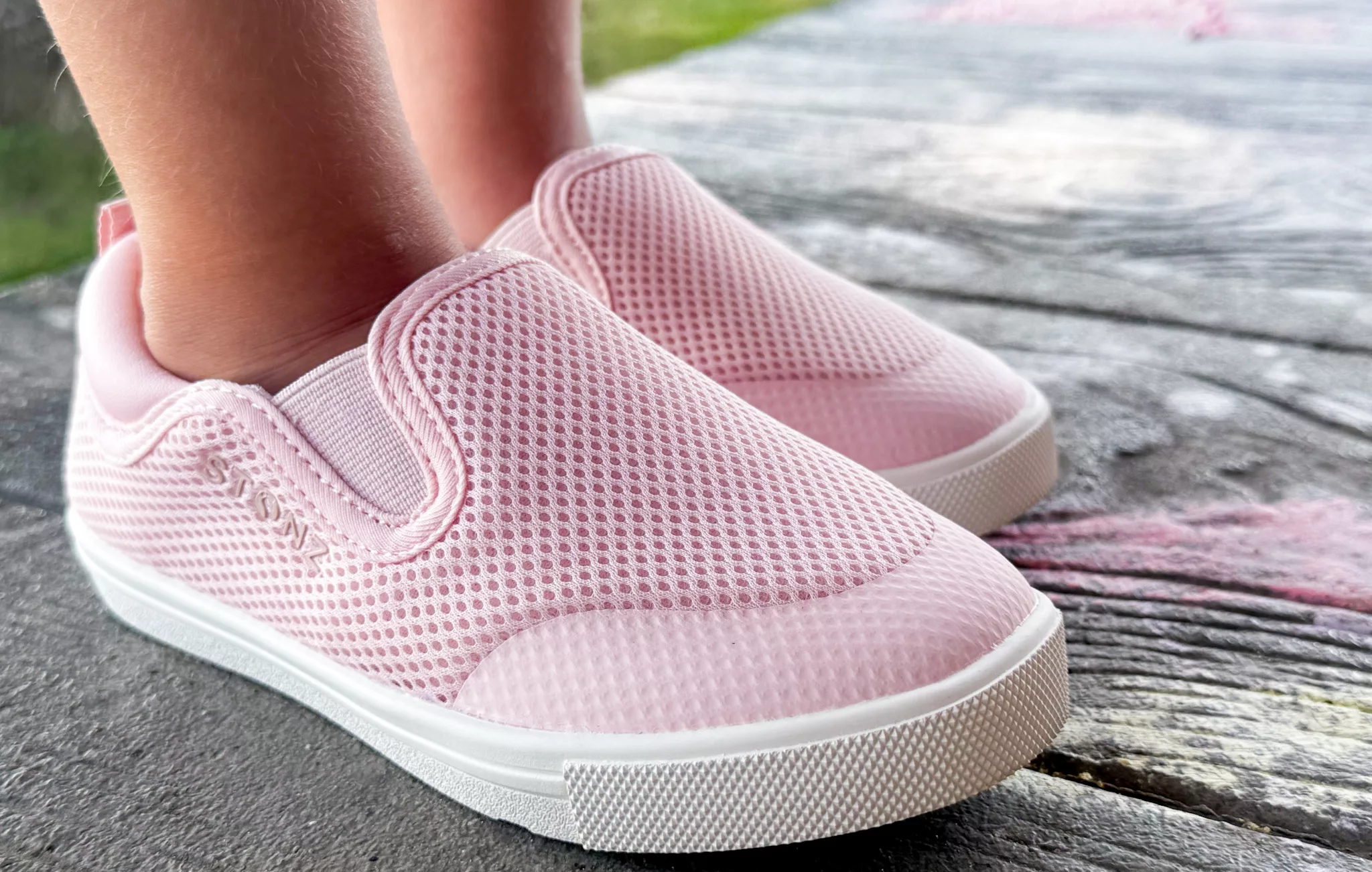 Stonz Shoes: Perfect For Preschoolers Heading To School!