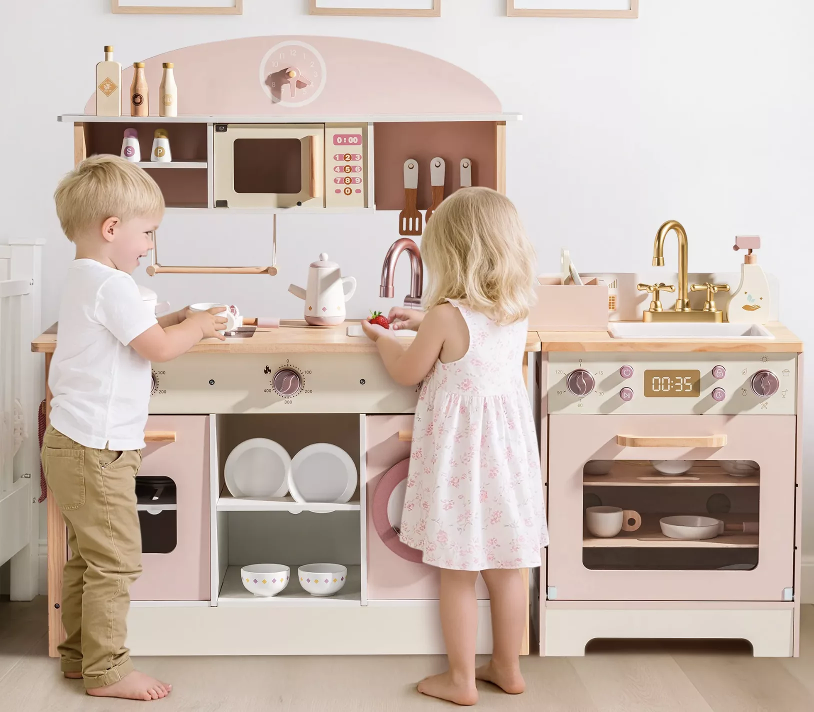 ROBUD Wooden Kids Kitchen PlaySet Series -Pink.