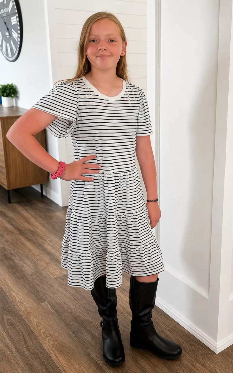 Dream Pairs Fall Fashion Boots Review.