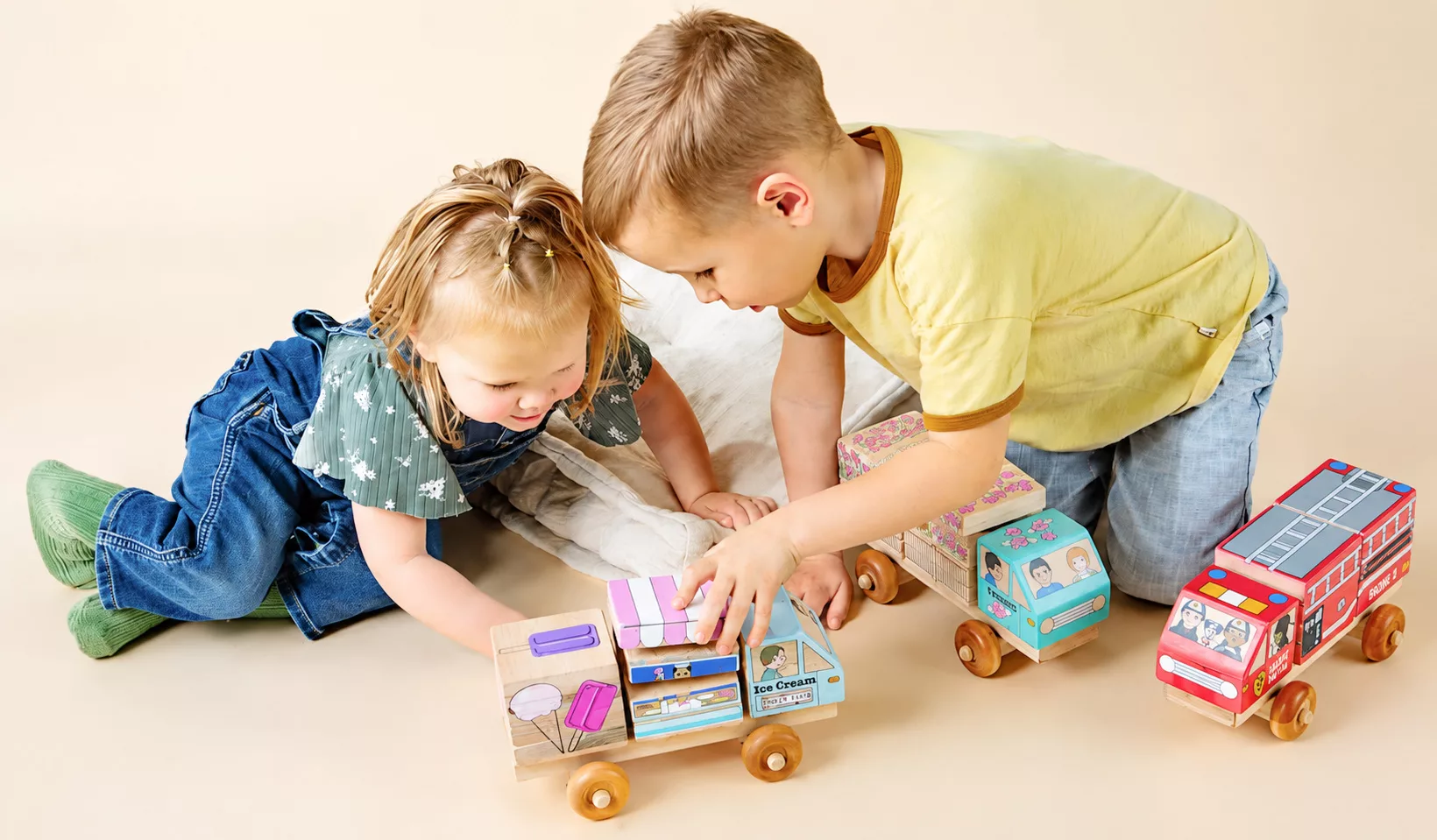 Miller Boys Vintage Toys Stackable Puzzle Truck.