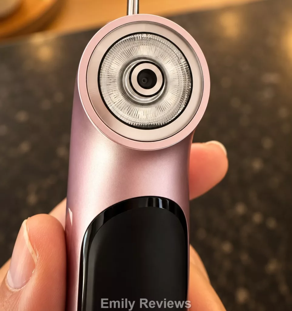 usmile D50 review, usmile D50 OralCam Toothbrush, OralCam toothbrush review, electric toothbrush with camera, smart electric toothbrush, plaque visualization toothbrush, usmile toothbrush, electric toothbrush gift, practical holiday gifts, holiday gifts for gadget lovers