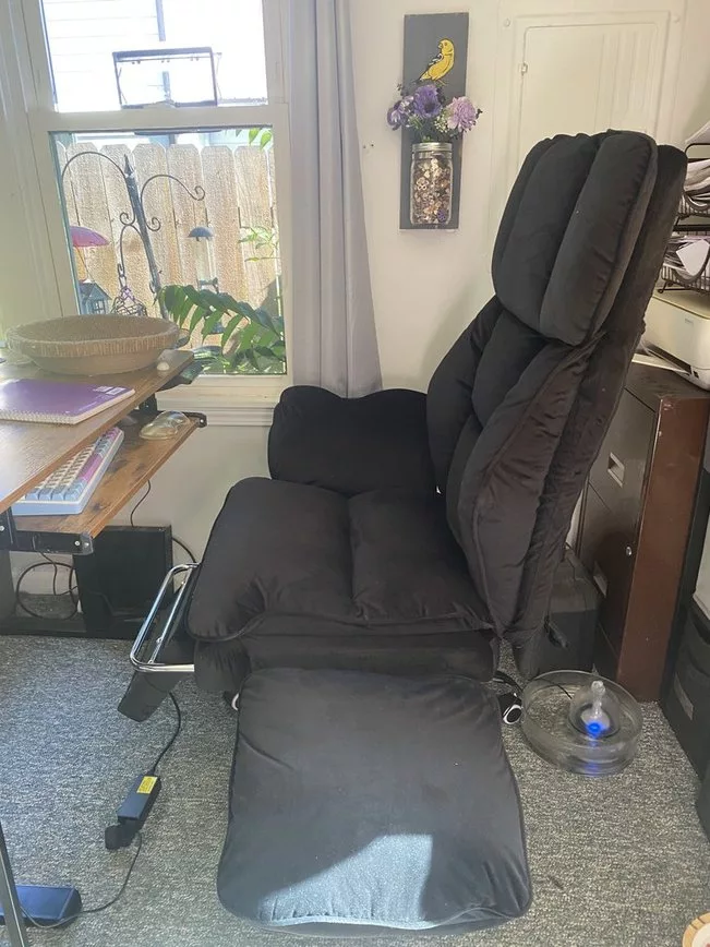 HOMRELEXA office chair review cross legged pet chair