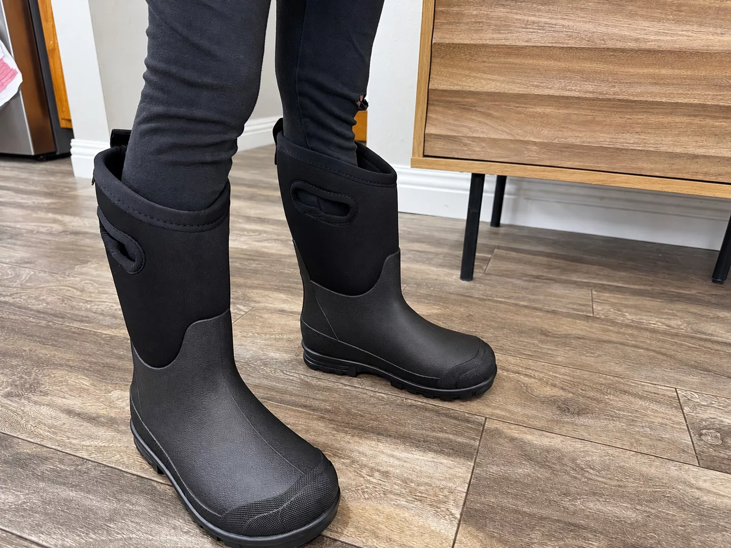 DREAM PAIRS Waterproof Winter Boots Review: Warm & Stylish Snow Boots for the Whole Family.