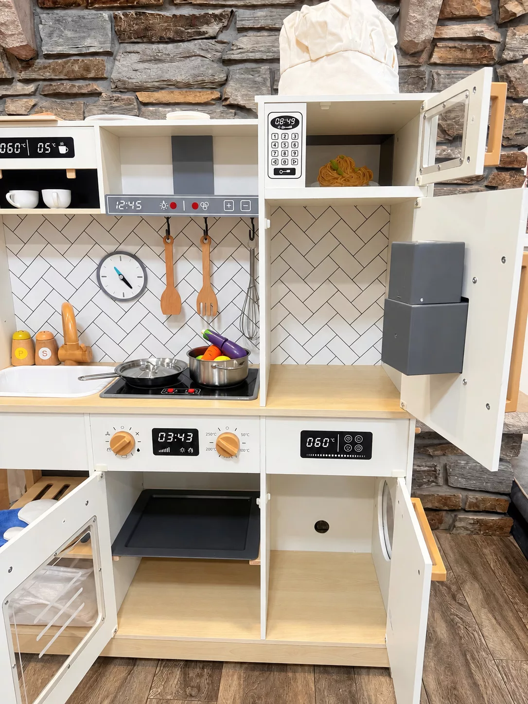 Freniland Wooden Kitchen & Coffee Center: Ultimate Pretend Play Kitchen Duo (+ Giveaway).