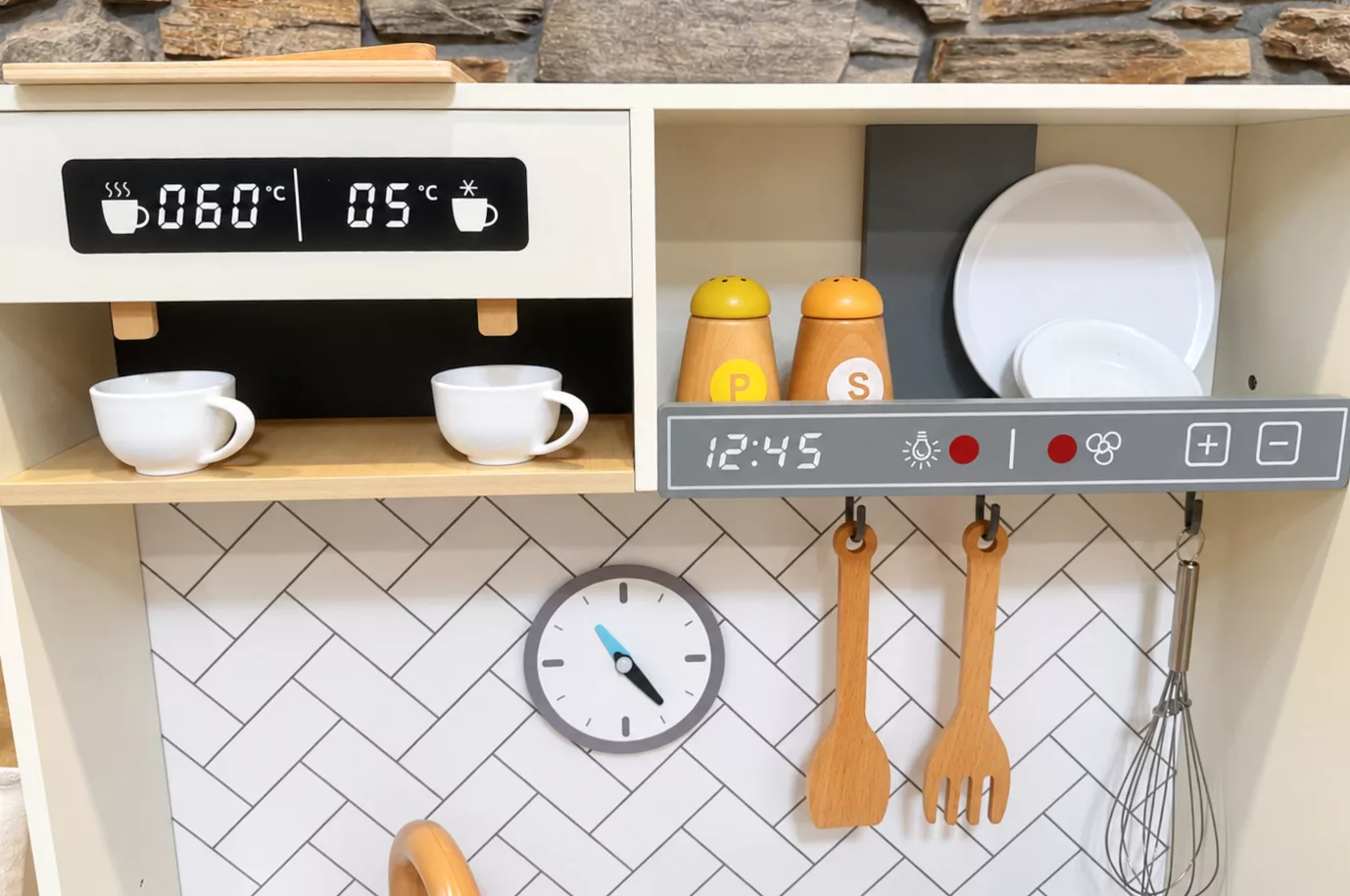 Freniland Wooden Kitchen & Coffee Center: Ultimate Pretend Play Kitchen Duo (+ Giveaway).