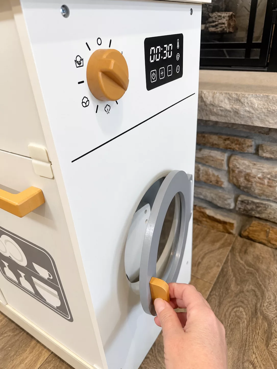 Freniland Wooden Kitchen & Coffee Center: Ultimate Pretend Play Kitchen Duo (+ Giveaway).